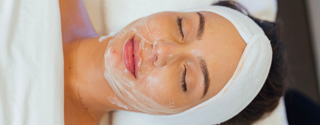 Unlocking the Secrets of Beautiful Skin: Why You Need a Facial